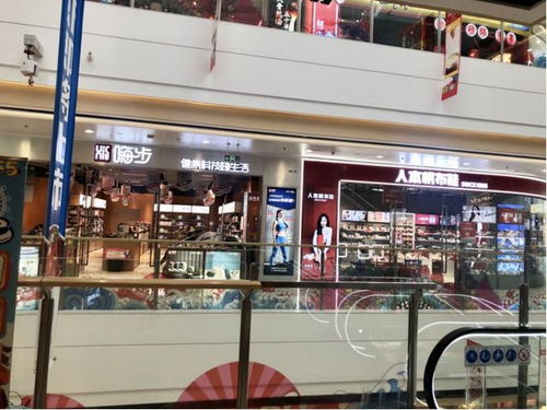 扬州某综合体人气低迷，零售服装业态遭遇寒冬